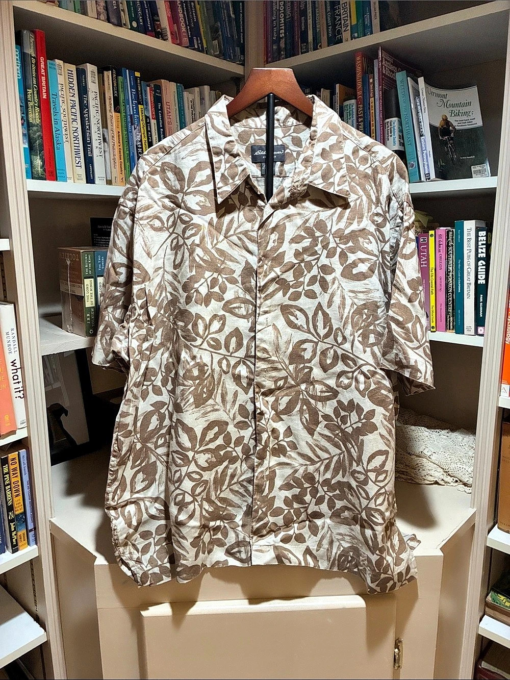 Eddie Bauer 100% Linen Beige Floral Button Up Shirt XXL